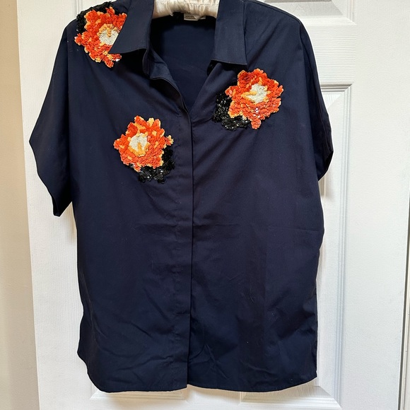 VEUC Floral Beaded Buttondown - Picture 2 of 3